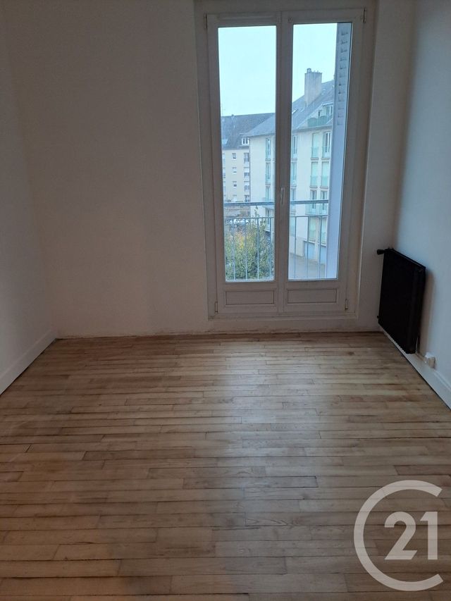 Appartement F4 à louer - 4 pièces - 76.53 m2 - ALENCON - 61 - BASSE-NORMANDIE - Century 21 Harmony