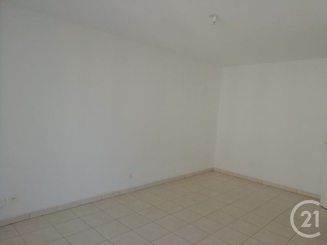 Appartement F2 à vendre - 2 pièces - 42.64 m2 - ALENCON - 61 - BASSE-NORMANDIE - Century 21 Harmony