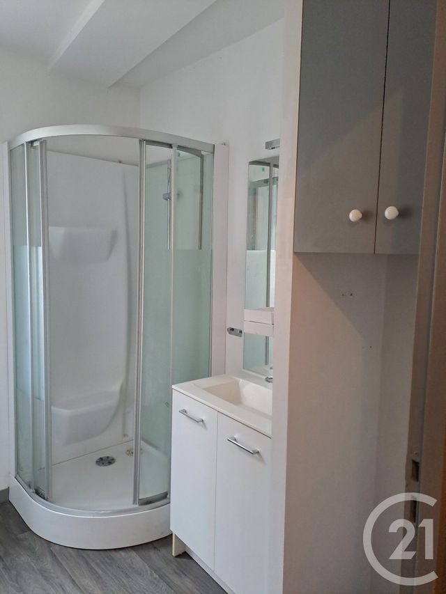 Appartement F2 à louer - 2 pièces - 37.7 m2 - ALENCON - 61 - BASSE-NORMANDIE - Century 21 Harmony