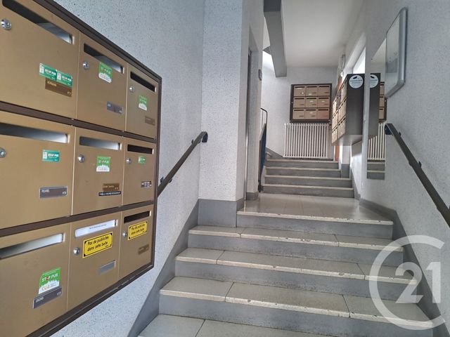 Appartement F2 à vendre - 2 pièces - 45.52 m2 - ALENCON - 61 - BASSE-NORMANDIE - Century 21 Harmony