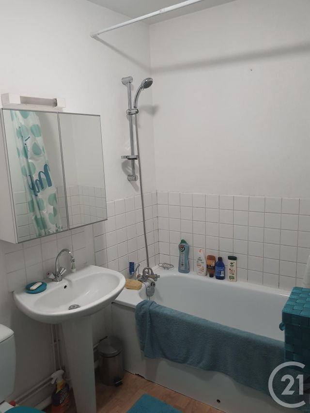 Appartement F2 à louer - 2 pièces - 38.75 m2 - ALENCON - 61 - BASSE-NORMANDIE - Century 21 Harmony