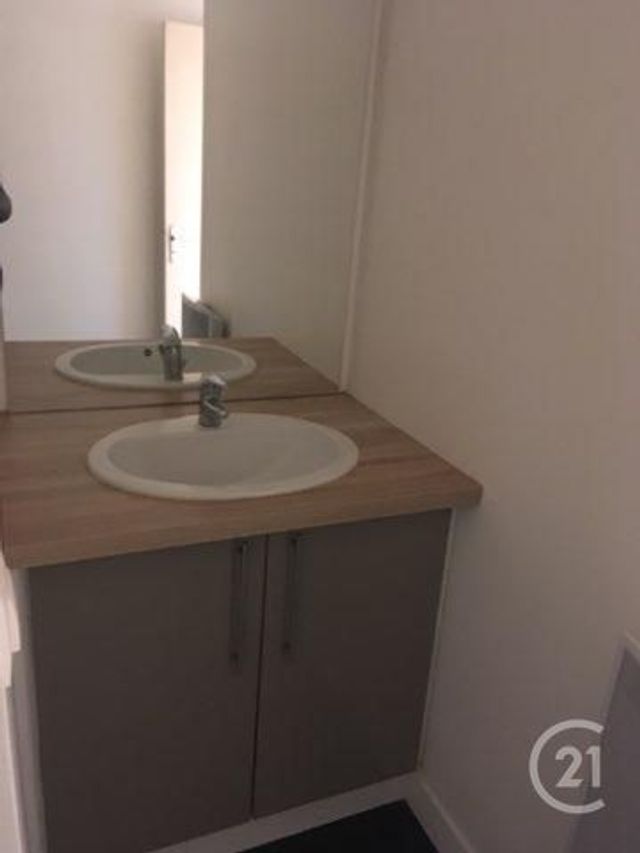 Appartement Studio à louer - 1 pièce - 32.5 m2 - ALENCON - 61 - BASSE-NORMANDIE - Century 21 Harmony