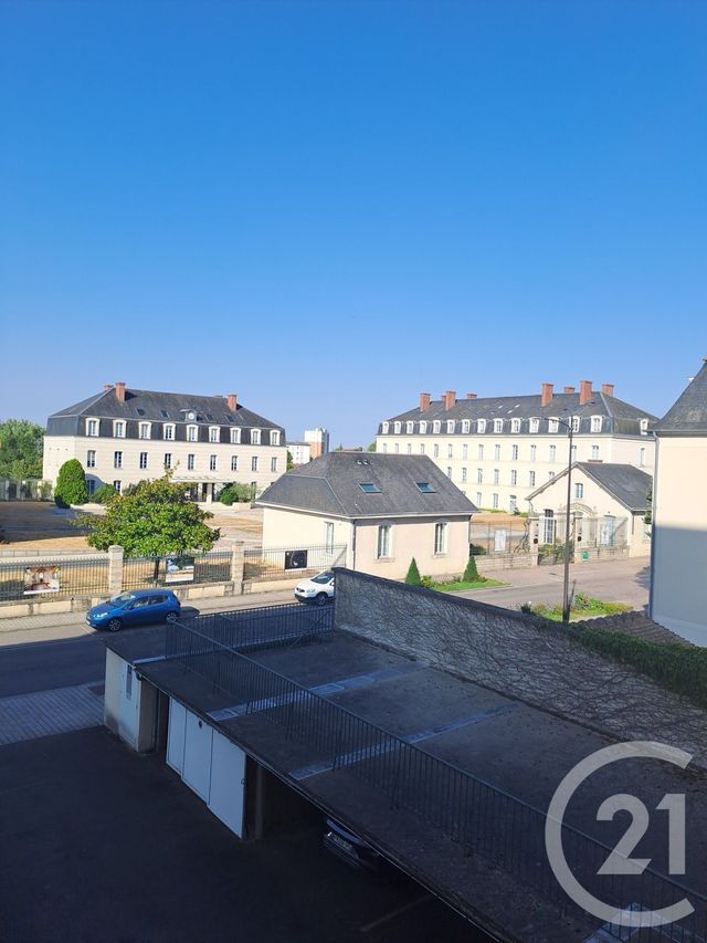 Appartement F3 à louer - 3 pièces - 72.84 m2 - ALENCON - 61 - BASSE-NORMANDIE - Century 21 Harmony