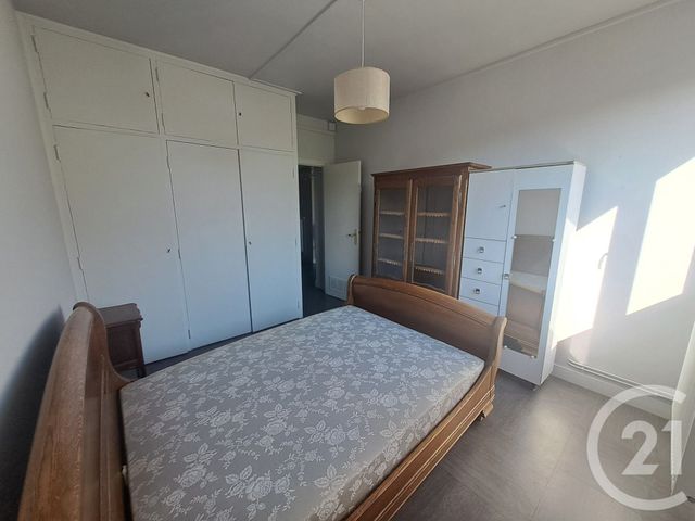 Appartement F3 à louer - 3 pièces - 72.84 m2 - ALENCON - 61 - BASSE-NORMANDIE - Century 21 Harmony