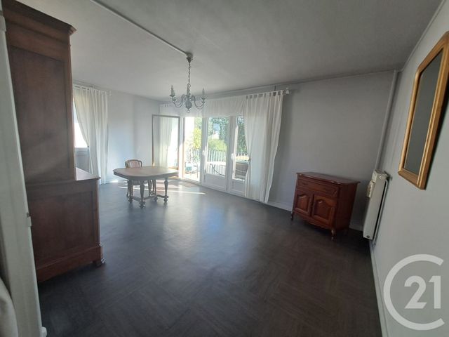 Appartement F3 à louer - 3 pièces - 72.84 m2 - ALENCON - 61 - BASSE-NORMANDIE - Century 21 Harmony