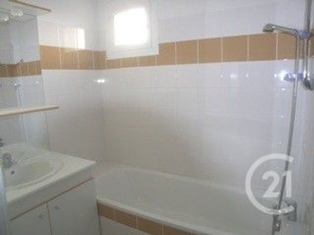 Appartement à vendre - 3 pièces - 53.89 m2 - ALENCON - 61 - BASSE-NORMANDIE - Century 21 Harmony