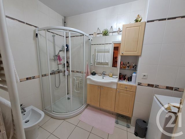 Appartement à vendre - 3 pièces - 68.63 m2 - ALENCON - 61 - BASSE-NORMANDIE - Century 21 Harmony